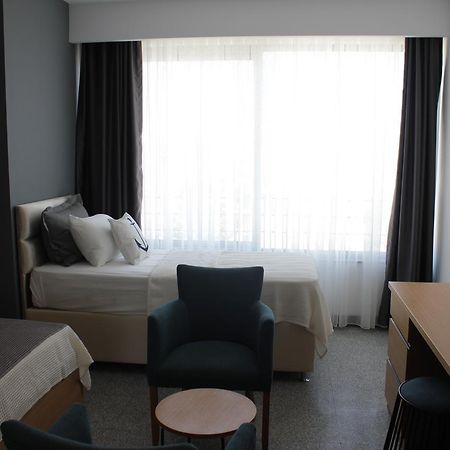 Port Marina Hotel Karatas  Ngoại thất bức ảnh